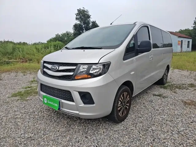 JAC Refine M3 2023 PLUS 1.5T Classic 5/7-seater