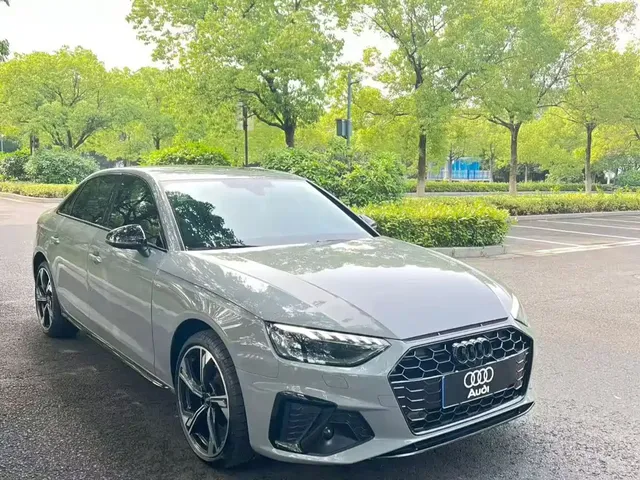 Audi A4L 2025 2 Million Celebration Edition 40 TFSI Luxury Dynamic B&O Starlight Night Edition