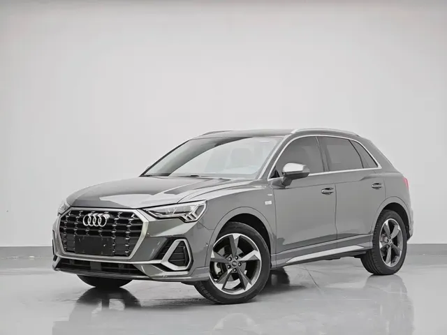 Audi Q3 2023 35 TFSI Fashion Dynamic (1.4T)