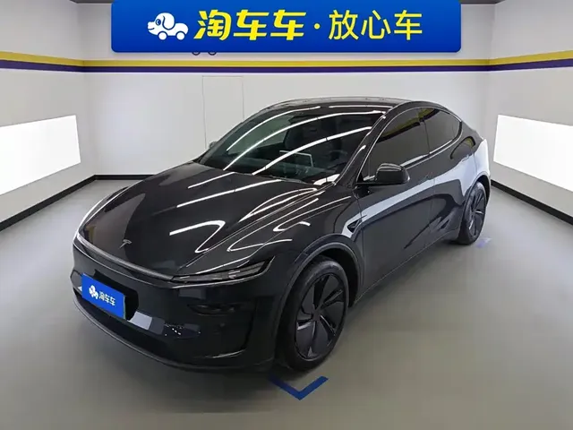 Tesla Model Y 2026 Rear-Wheel Drive