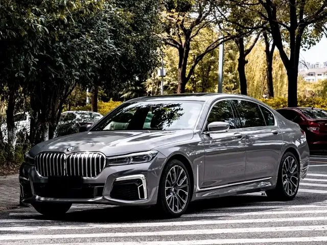 BMW 7 Series 2019 Facelift 740Li Leading M Sport Package