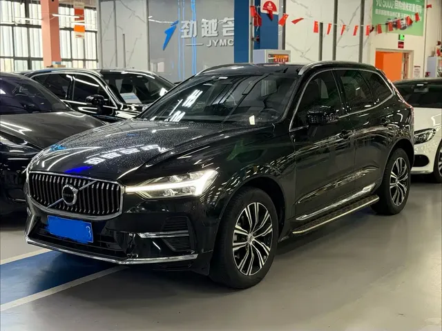 Volvo XC60 2022 B5 AWD Inscription