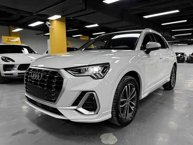 Audi Q3 2021 35 TFSI Progressive Sport