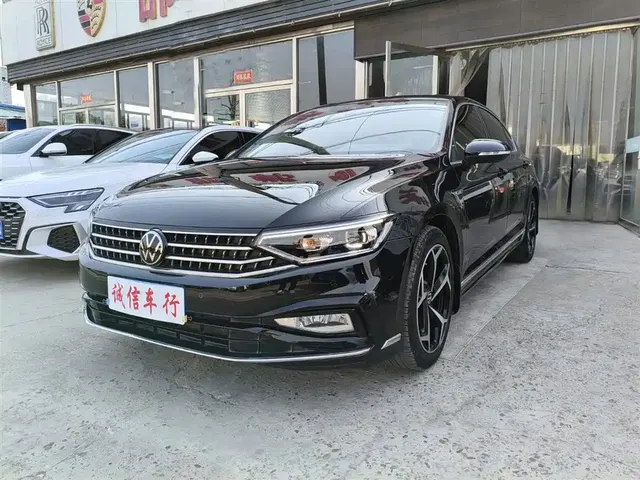Volkswagen Magotan 2023 Model 2 Million Commemorative Edition 330TSI DSG Luxury