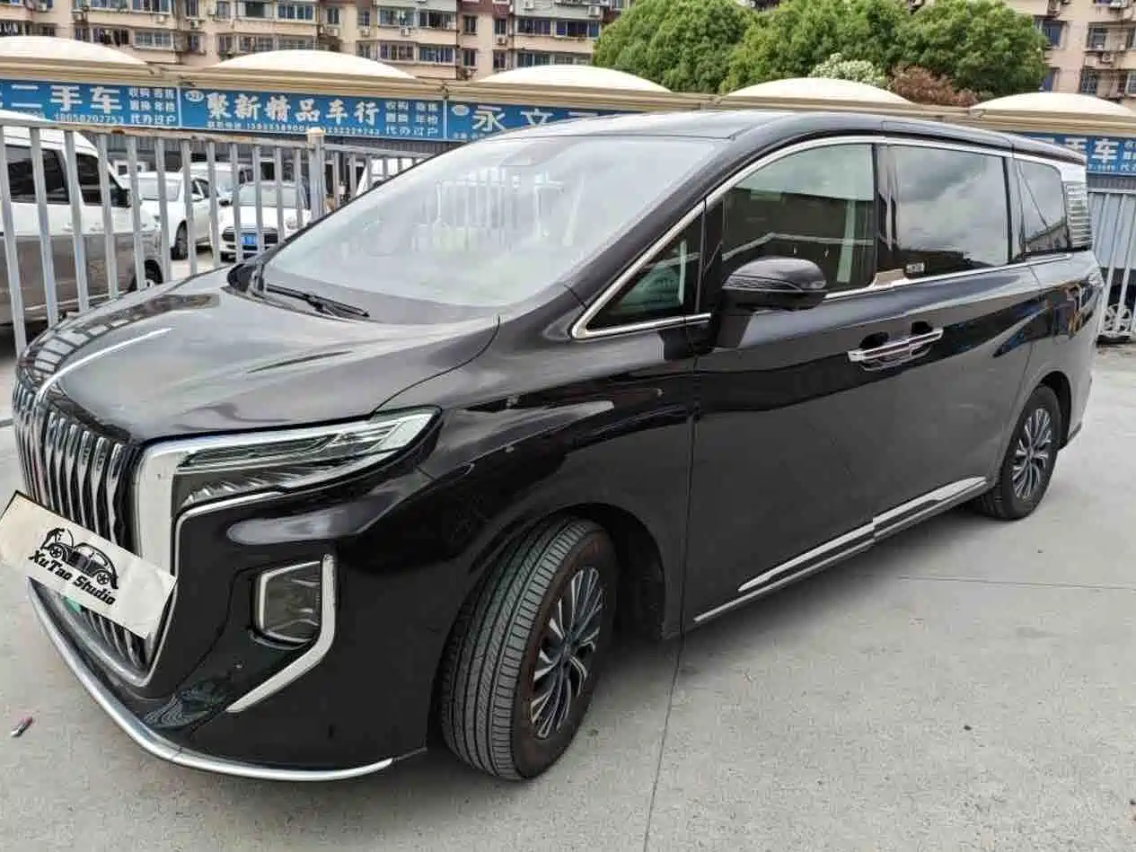 Hongqi HQ9 PHEV 2024 Model 2.0T AWD Luxury Edition