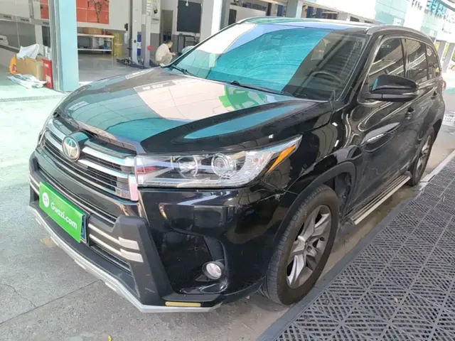 Toyota Highlander 2018 2.0T 4WD Premium 7-seater China VI
