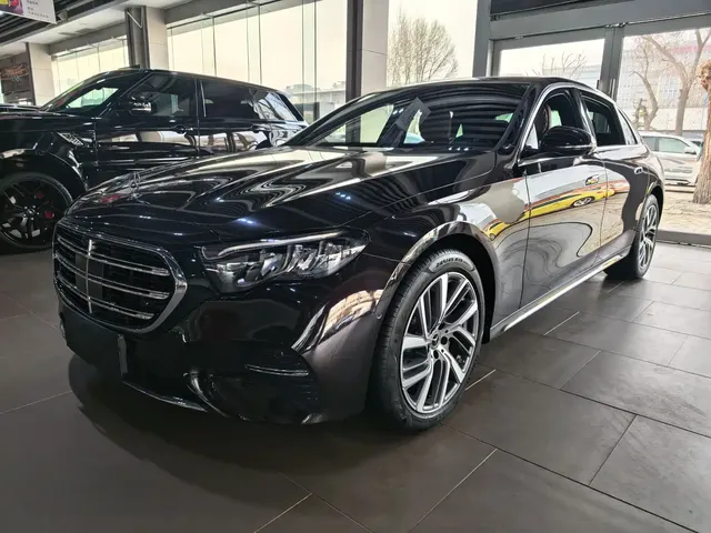 Mercedes-Benz E-Class 2025 E 300 L Fashion