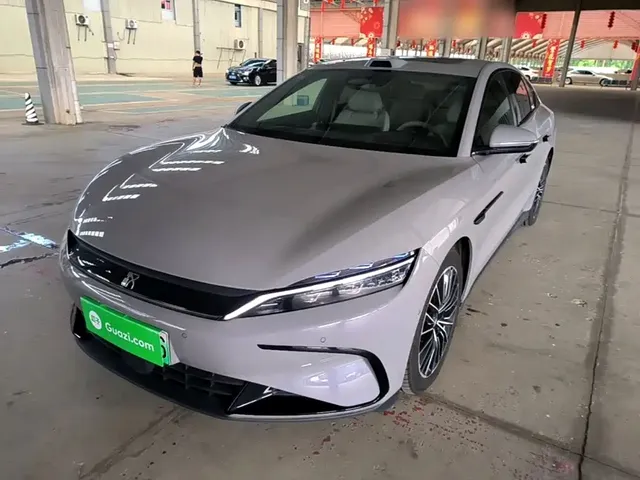 BYD Han 2025 DM-i Smart Driving Edition 125KM LiDAR Flagship