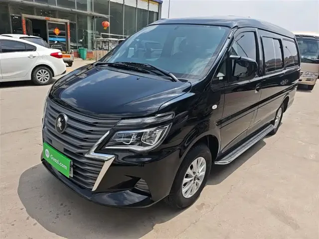 Dongfeng Fengxing Lingzhi 2023 M5L 1.6L Basic 7-seater