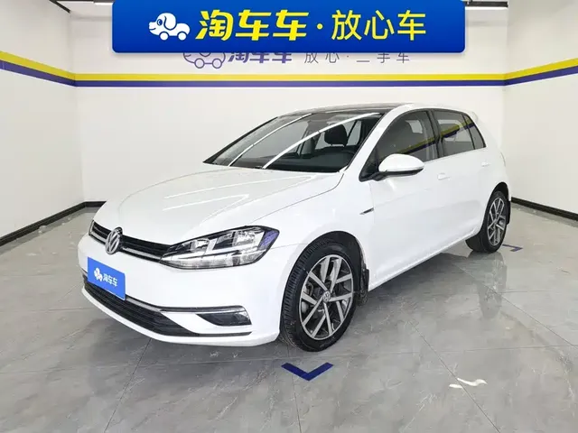 Volkswagen Golf 2020 200TSI DSG Comfort Progressive Edition