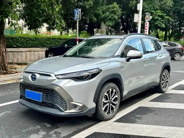 Toyota Frontlander 2023 2.0L Smart Hybrid Dual Engine Prestige Edition