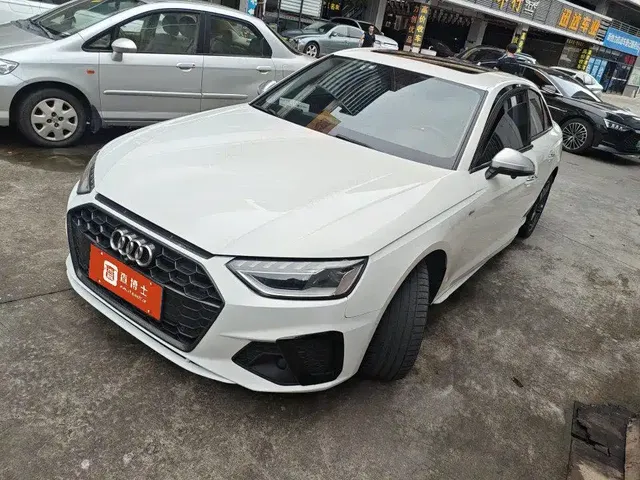 Audi A4L 2022 40 TFSI Fashion Dynamic