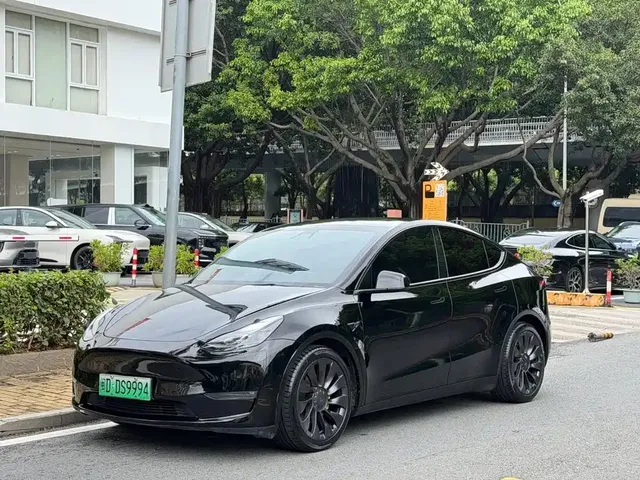 Tesla Model Y 2021 Facelift II Long Range AWD