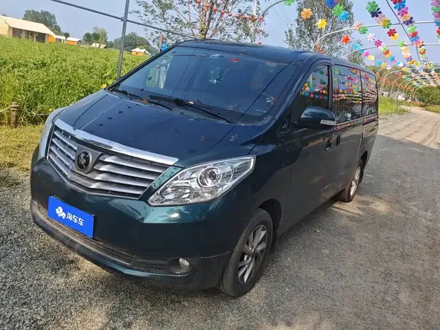 Dongfeng Fengxing Lingzhi PLUS 2021 Wagon 2.0L Manual Luxury 7-Seater