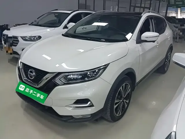 Nissan Qashqai 2021 2.0L CVT Luxury Version