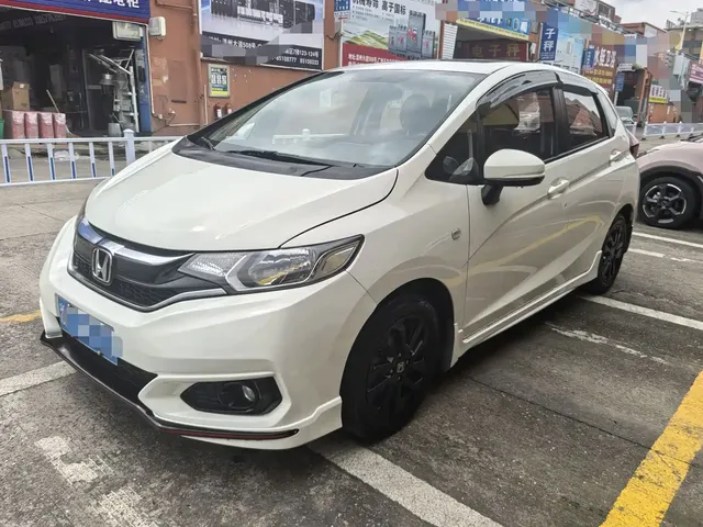 Honda Fit 2018 1.5L CVT Sport+ Edition