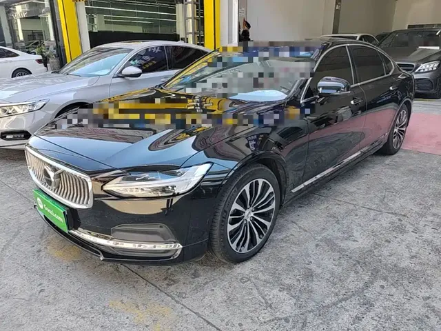 Volvo S90 2023 B5 Intelligent Comfort Luxury Edition