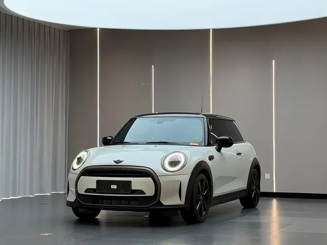 MINI MINI 2023 1.5T COOPER King's Cross Special Edition