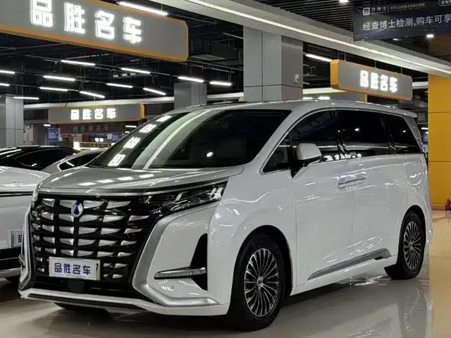 Denza D9 2024 DM-i 980 AWD Prestige