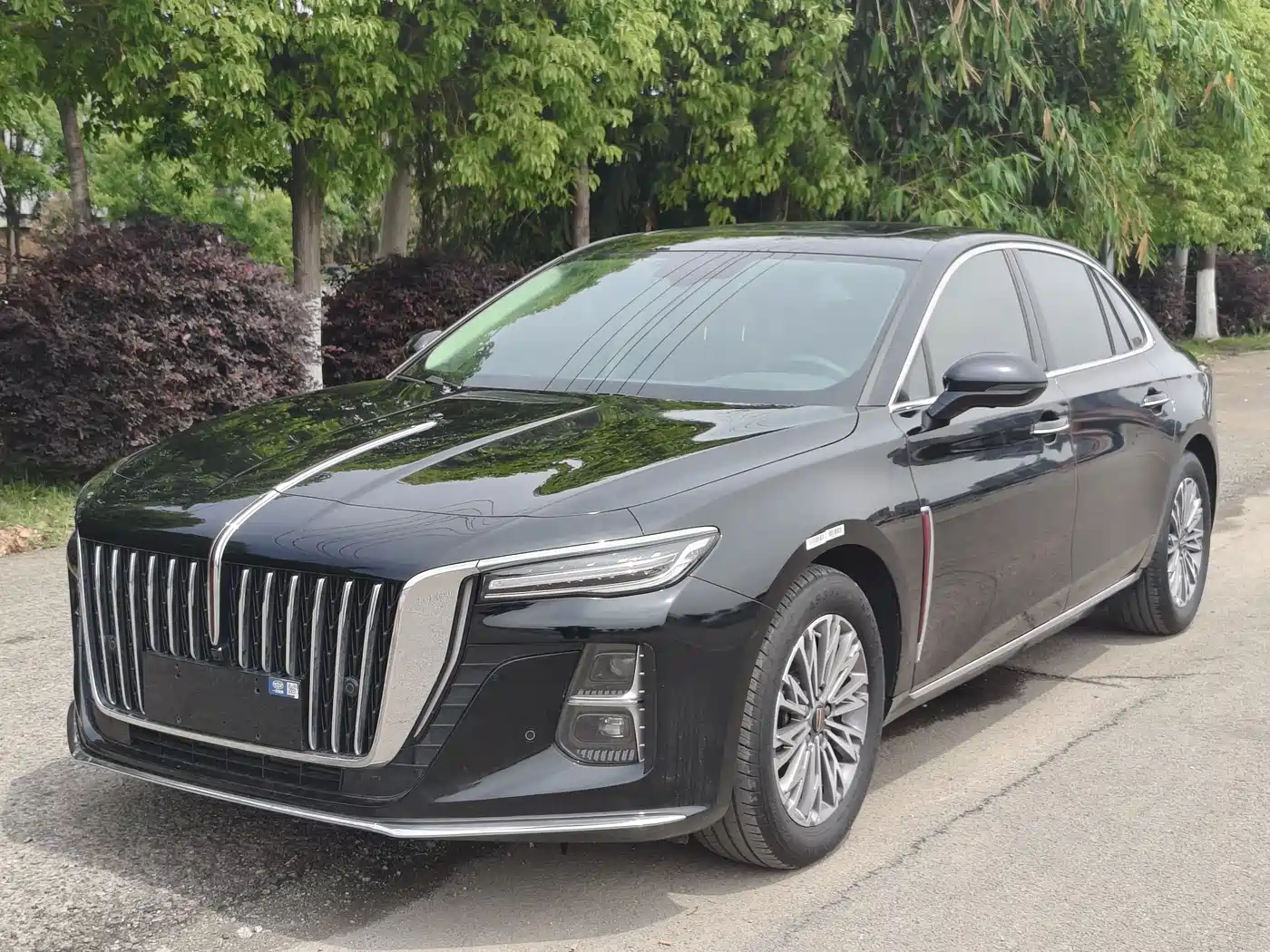 Hongqi H5 2023 1.5T DCT Smart Connect Joy Edition