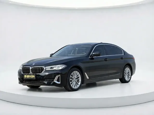BMW 5 Series 2021 525Li Luxury Package