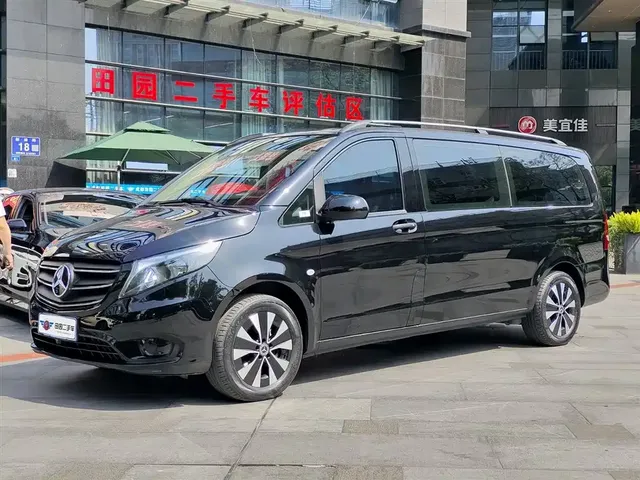 Mercedes-Benz Vito 2023 2.0T Elite 7-Seater