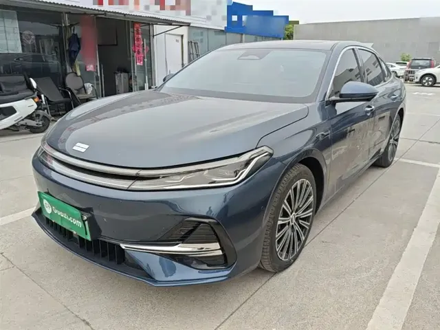 Geely Galaxy A7 2025 EM-i