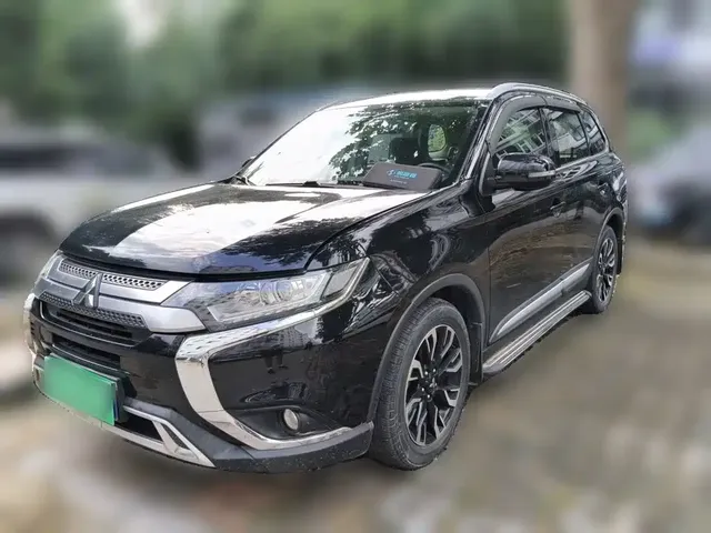Mitsubishi Outlander 2020 2.0L 2WD Premium 5-seater