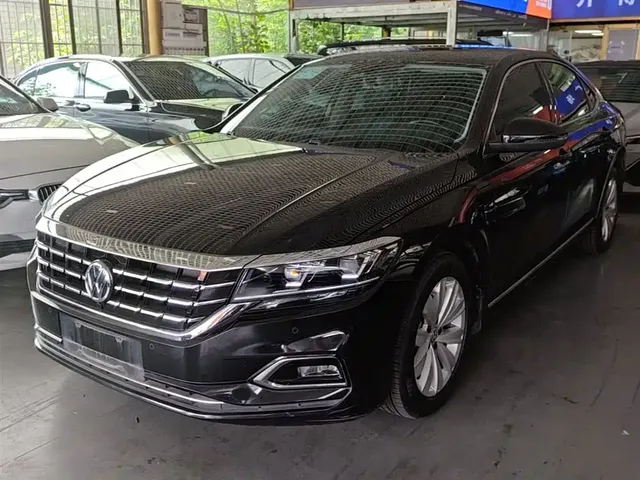 Volkswagen Passat 2019 330TSI Elite (China V)