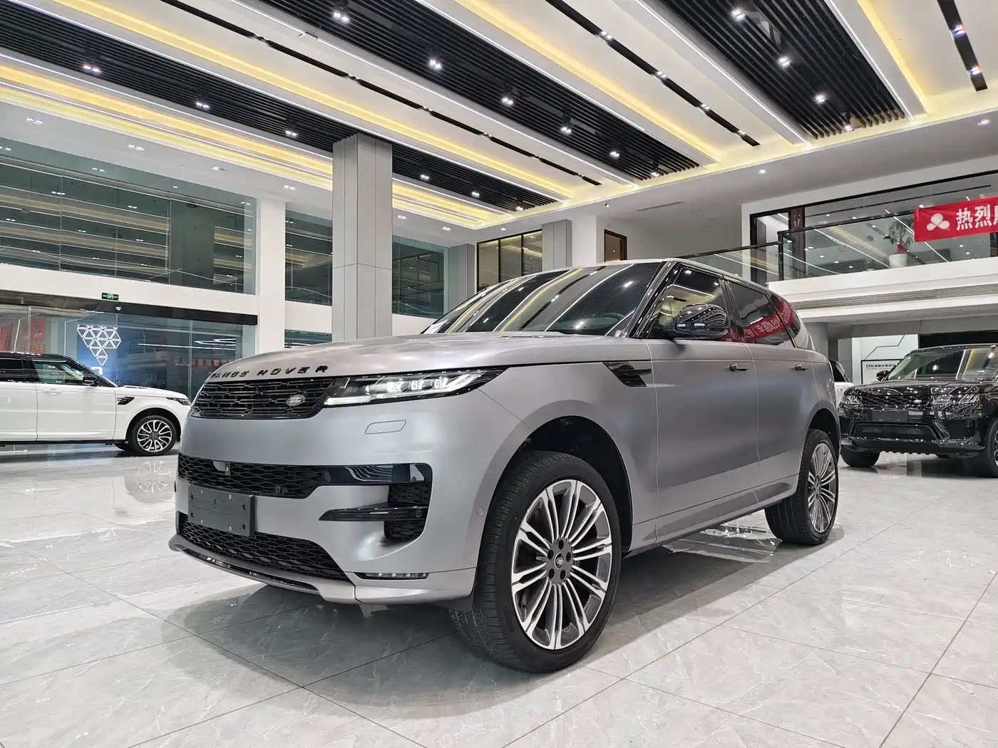 Land Rover Range Rover Sport 2023 400PS Dynamic HSE