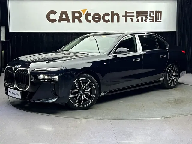 BMW 7 Series 2023 Model 735Li M Sport Package