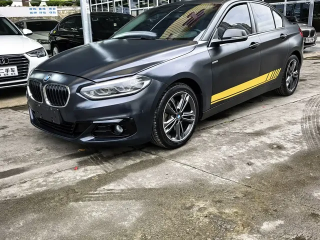BMW 1 Series 2017 118i Sport