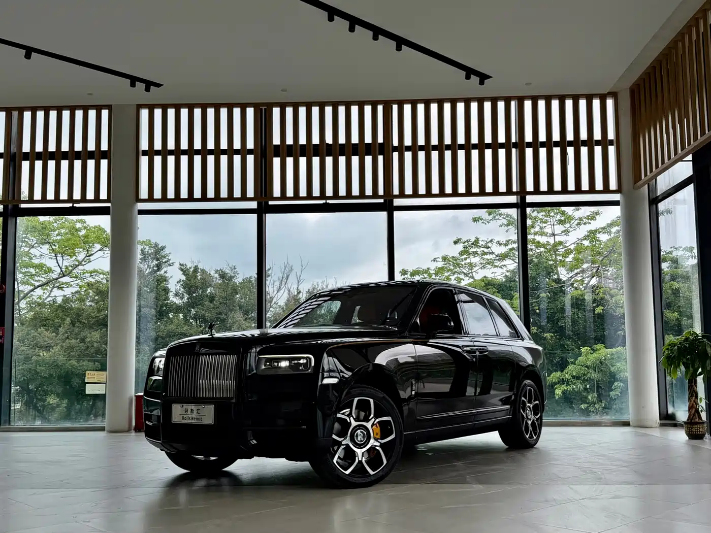 Rolls-Royce Cullinan 2020 Black Badge