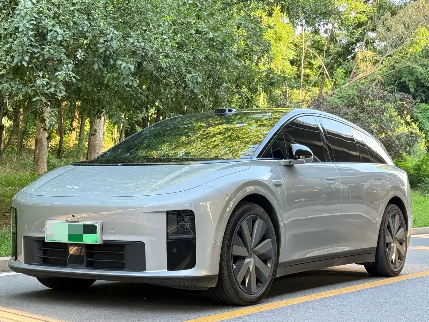 Li Auto i6 2025 4WD Base Model
