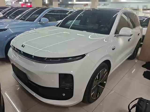 Li Auto L6 2025 Max Smart Renewal Edition