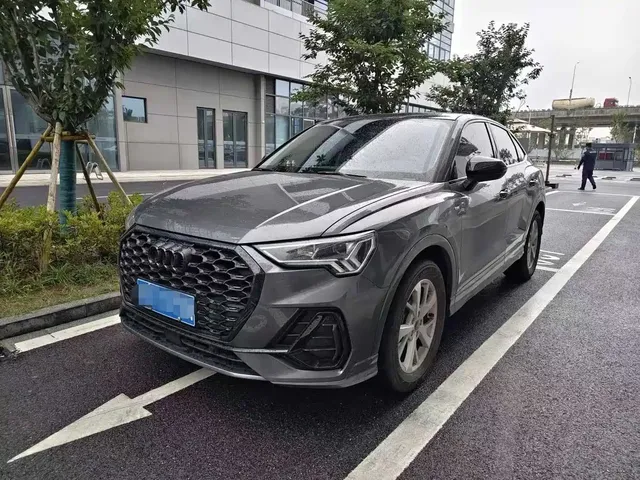 Audi Q3 Sportback 2023 35 TFSI Progressive (1.4T)