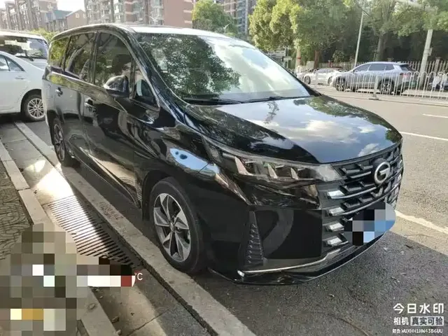 GAC Trumpchi M6 2021 270T DCT Luxury Edition (7-Seater)