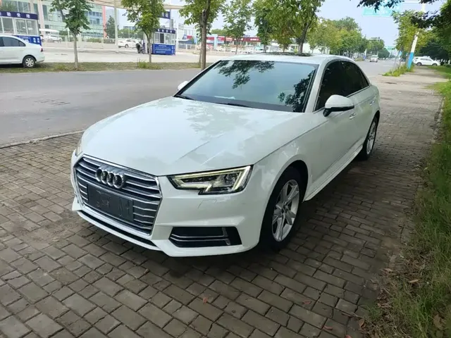 Audi A4L 2018 30th Anniversary 40 TFSI Progressive