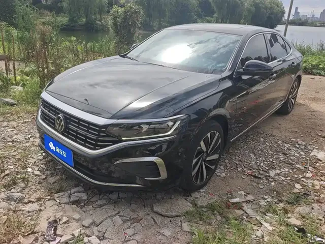 Volkswagen Passat 2025 Outstanding 330TSI Elite Edition