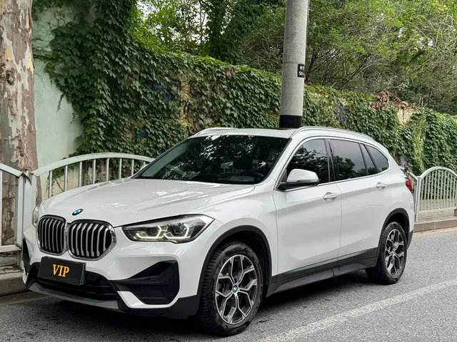 BMW X1 2022 sDrive25Li Leading