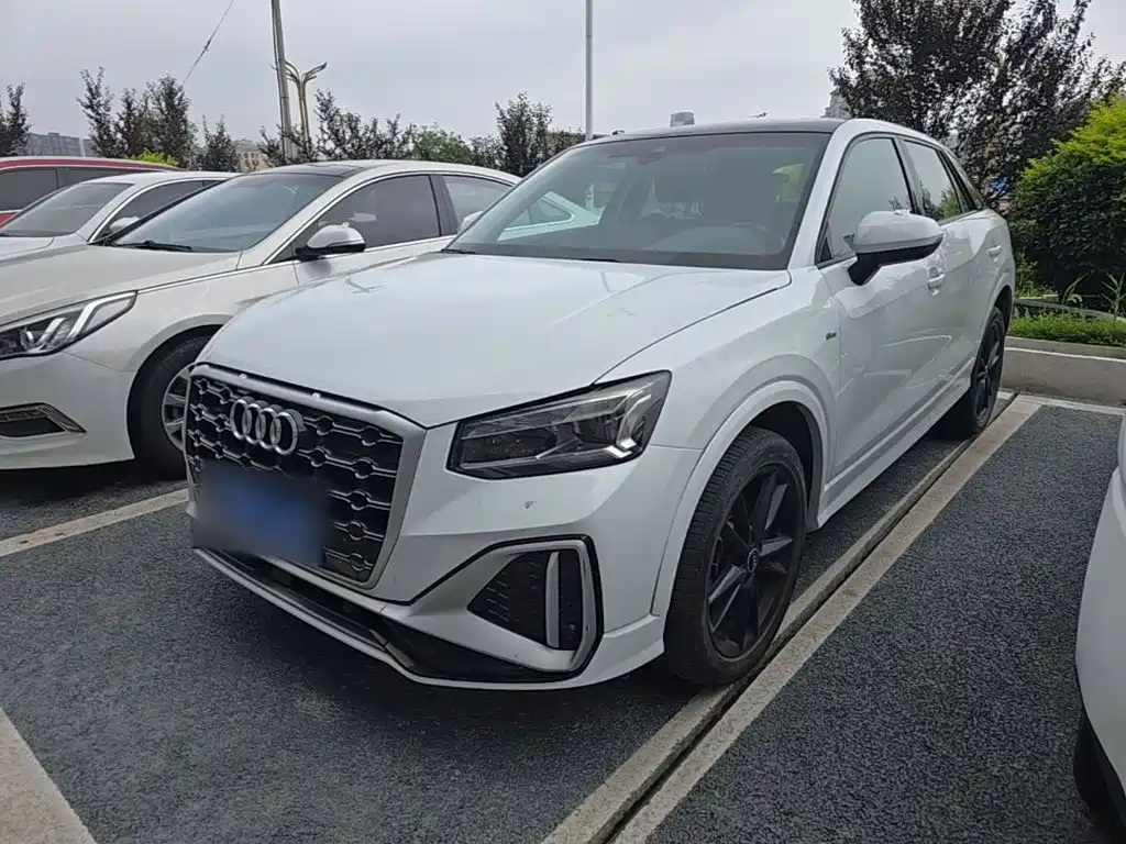 Audi Q2L 2023 35TFSI Progressive Dynamic