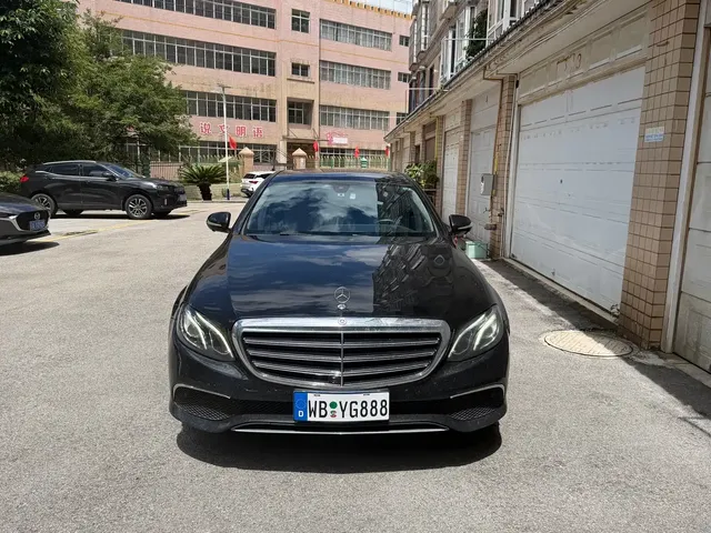 Mercedes-Benz E-Class 2018 Facelift E 300 L Sport Fashion