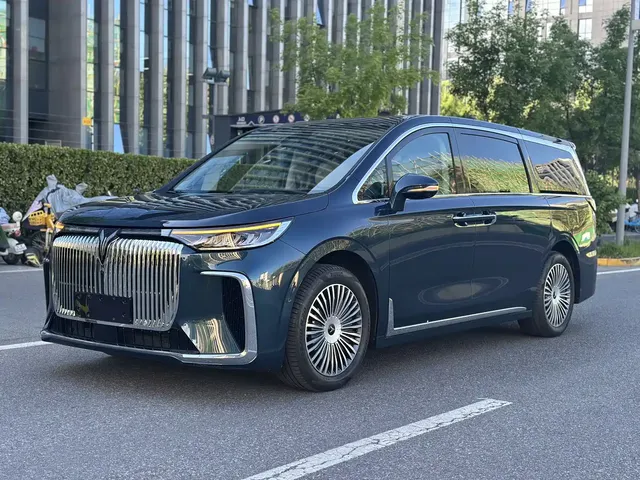 Voyah Auto Voyah Dreamer 2025 PHEV AWD Flagship Kunpeng Edition
