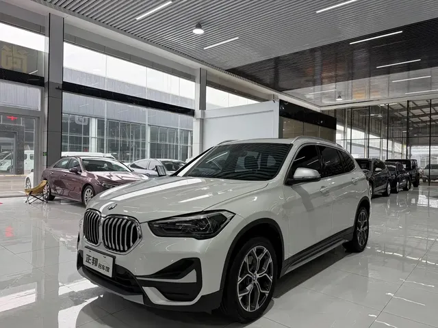 BMW X1 2022 sDrive20Li Premium