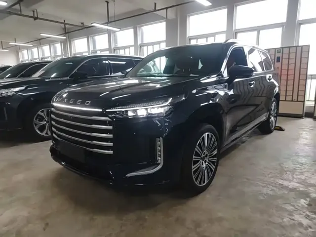 Exeed Landmark C-DM 2025 180 Ultra Long Range AWD (6-Seater)