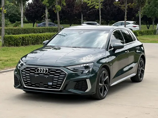 Audi A3 2023 Sportback 35 TFSI Fashion Sport
