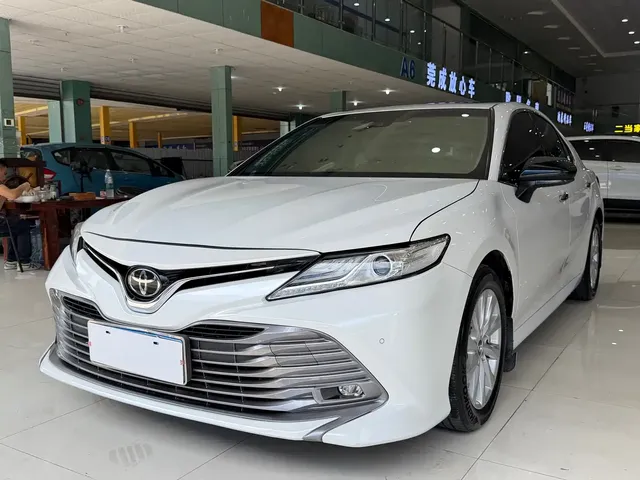 Toyota Camry 2019 Facelift 2.0G Luxury Edition