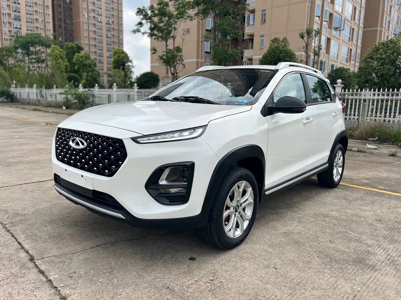 Chery Tiggo 3x 2022 Diamond Edition 1.5L CVT 3-Carat II Type