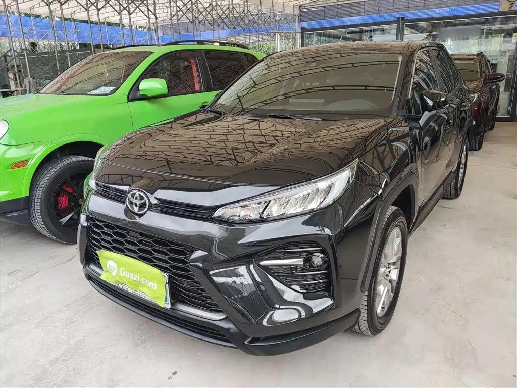 Toyota Wildlander 2024 2.0L CVT 2WD Luxury PLUS Edition