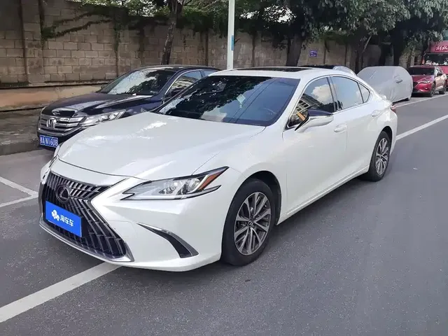 Lexus ES 2022 200 Excellence Edition